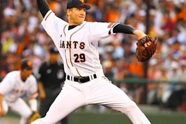 昔の巨人「リーグ優勝したのにCS負けた...せや！ヤクからラミレスとグライシンガー奪ったろ！」←これ