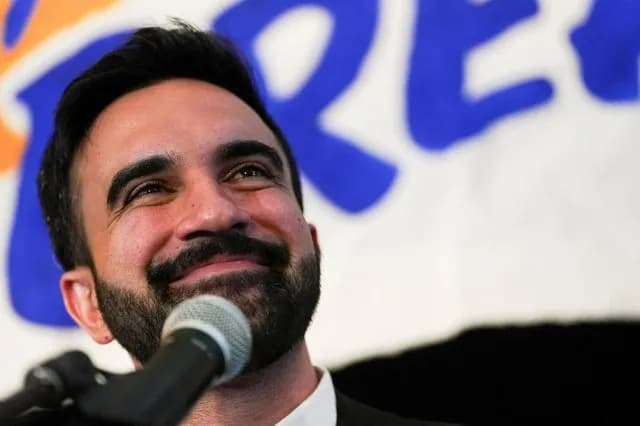 次期NY市長「中抜きゼロの公営スーパーマーケットを作る。全ての商品を卸売価格で販売する」