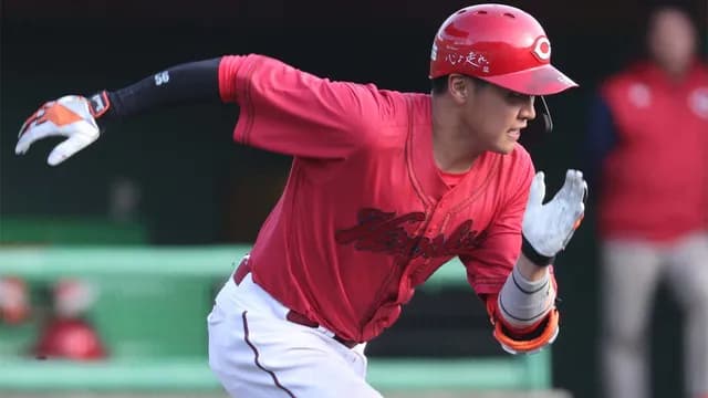 【祝】カープ久保修、プロ初盗塁！羽月らと代走枠を争う新星スピードスター