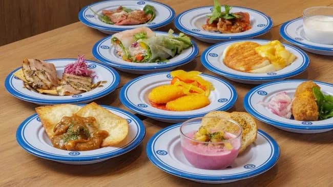 くら寿司社長「万博で世界各国料理モチーフの寿司出すから483品考えろ」商品開発部の人「おかのした」