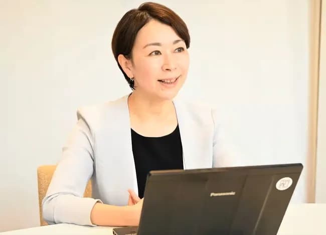 【朗報】国民民主党に離党届を出した山尾志桜里さん、無所属で参院選に出馬