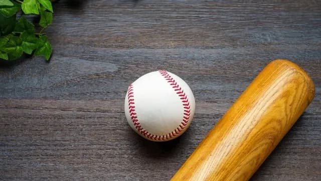 上原「今のプロ野球は投高打低すぎて面白みに欠ける。MLBにファンを奪われる。飛ぶボールへ改定を」