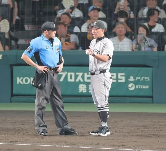 【巨人】阿部監督に厳重注意と制裁金１０万円…前日の阪神戦でリクエストの結果に抗議して退場