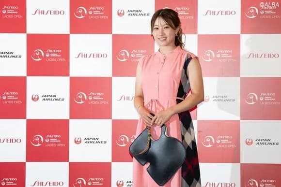 【画像】今の女子プロゴルファー、かわいい子や美人が多すぎるｗｗｗｗｗｗｗｗｗ