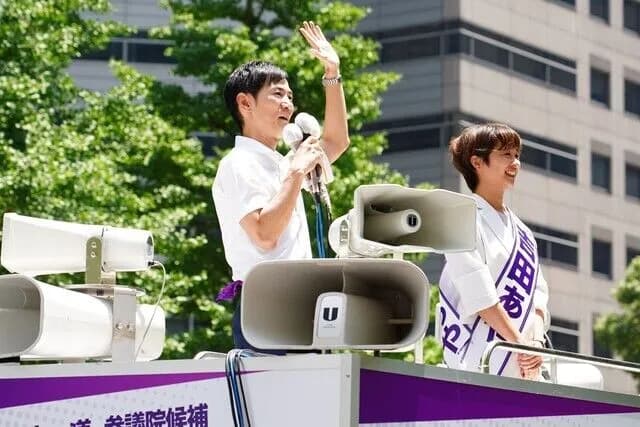 石丸伸二氏、街頭演説するも質疑応答で質問されず記者に助けてもらうwwwwwwwwwwwwwwwwwwwwwwwwwww