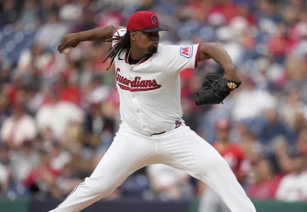 現役MLB投手、賭博サイトで自身の投球が『初球がボールになる』に賭けて毎回爆勝ちか