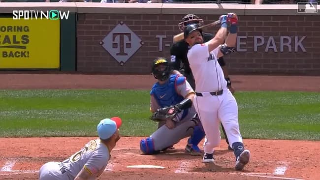 MLBのホームラン王が捕手と投手www