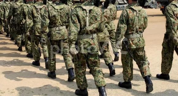 【速報】引きこもりニートワイ、自衛隊への入隊を決意ｗｗｗｗｗｗｗｗｗｗｗｗｗｗｗｗ