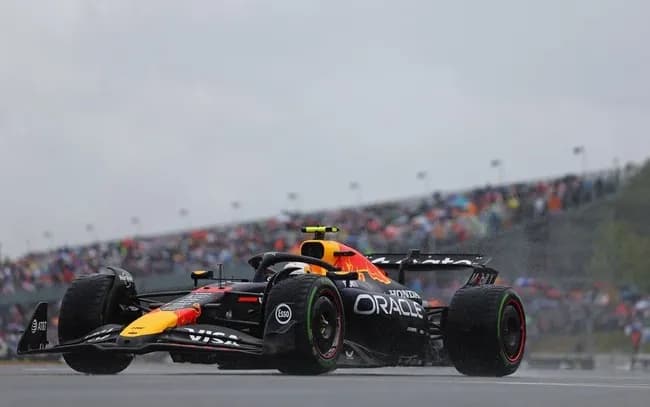 【悲報】角田裕毅（最下位）「車が遅くイライラ。ペナルティはいつも僕にだけやたら厳しい裁定」