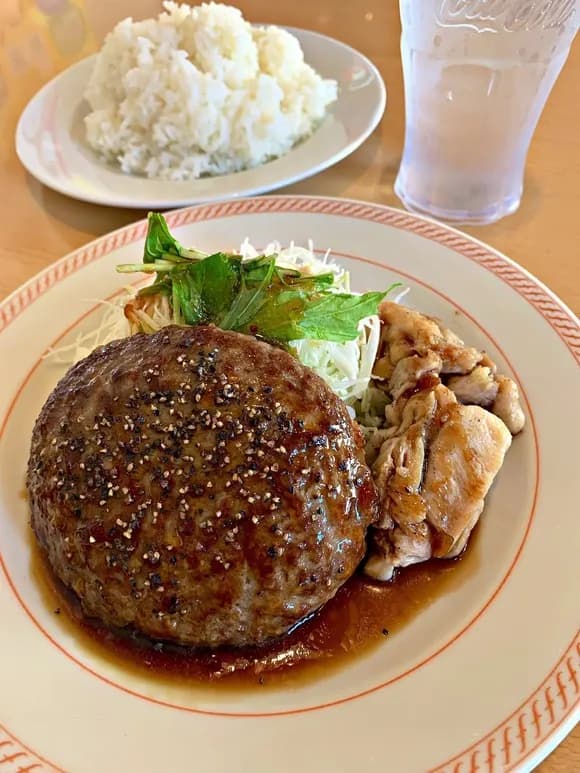 【画像】今の時代にたった500円でこれが食えるｗｗｗｗｗｗｗｗｗｗｗｗ