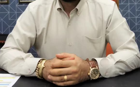 【悲報】強制送還されそうになったクルド人が「入管に爆弾を投げてほしい」と仲間に要請→無視される・・・・