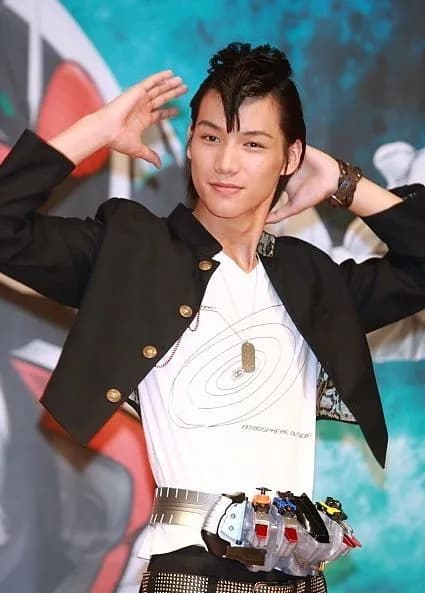 彡(^)(^)「中身磨こうぜ中身！」