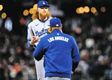 【悲報】もしかして今の野球の守備力って韓国＞＞＞日本なん・・・・？