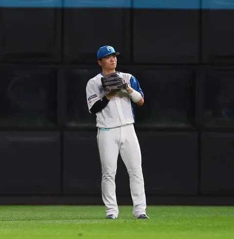 【日本ハム】全守備制覇へ…センター郡司爆誕！残すはライトとショートとピッチャー！？