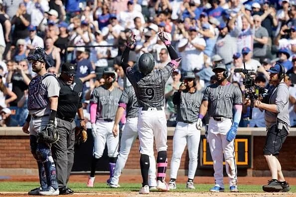 欧州記者「MLB見たけどサッカーと違ってみんな喜びに満ちていた。サッカーは憎しみばかり」