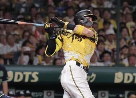 高津監督『（佐藤輝に浴びた2ラン前のハーフスイング判定に）ハーフじゃないよ』