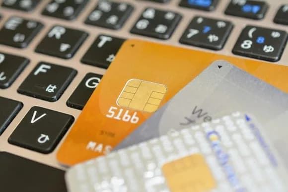 【急募】みんなどこのクレカ使ってんの？ｗｗｗｗｗｗｗｗｗｗｗｗｗｗｗｗ