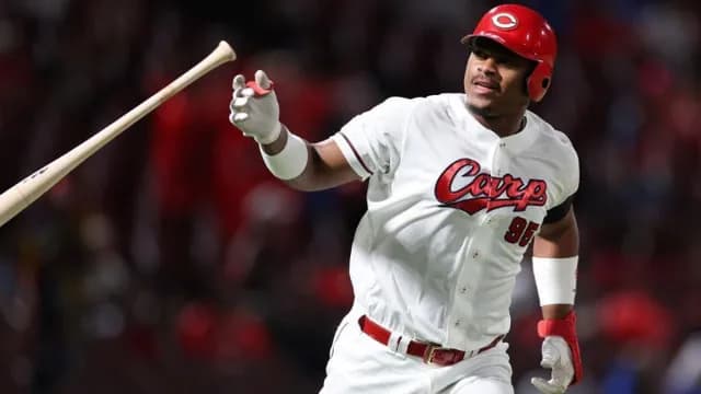 カープモンテロ、2戦連発3号先制ホームラン！DeNAケイから雨雲を切り裂く大アーチ！！