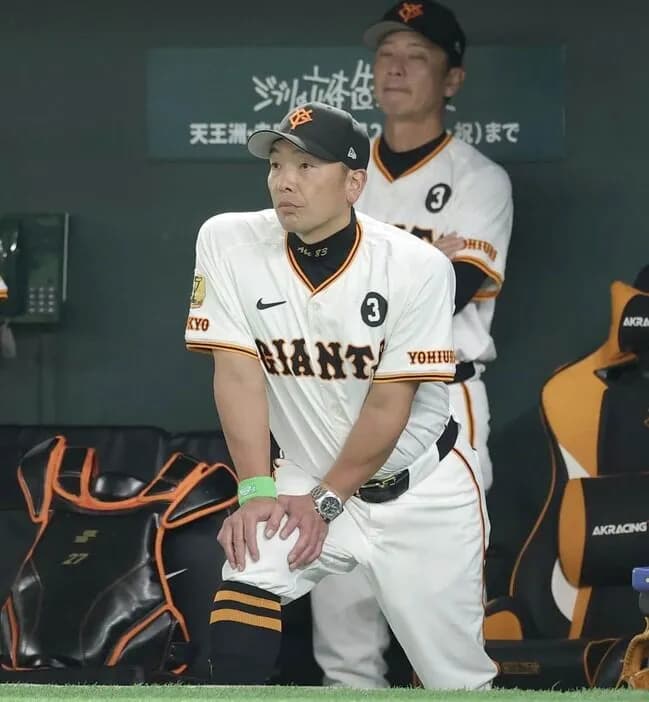 「感情的な対応はチームに役立たない」巨人・阿部監督「懲罰交代」を韓国メディア批判、「不満の爆発と見なされる」