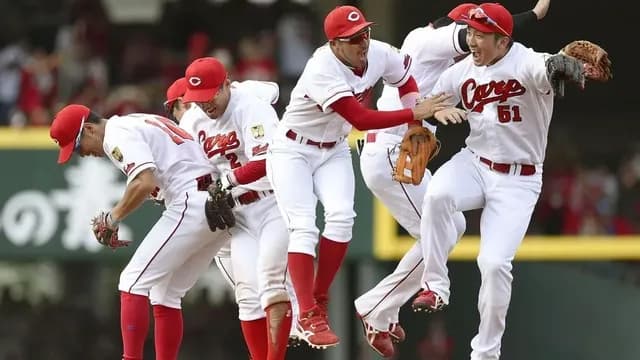 カープが強くなったら観客動員は増える！←この説は本当なのか？