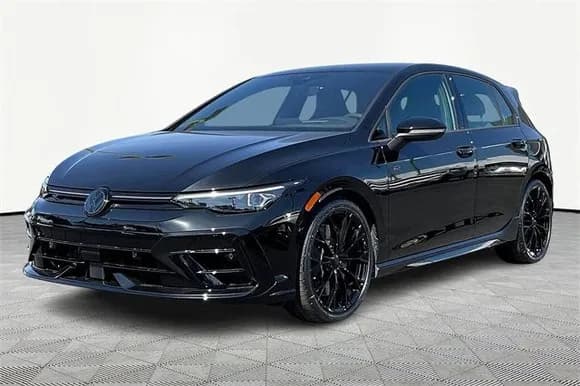 【画像】最近のVWのゴルフって車、イカつすぎだろｗｗｗｗｗｗｗｗｗ