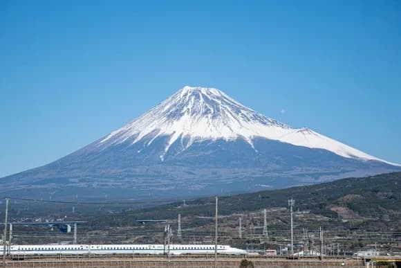 【疑問】言うほど富士山って登りたいか?wwwwwwwww