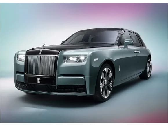 【朗報】同窓会にてクラスメイト「あいつぜってー来ないだろw」ロールスロイスワイ「おいっすー」