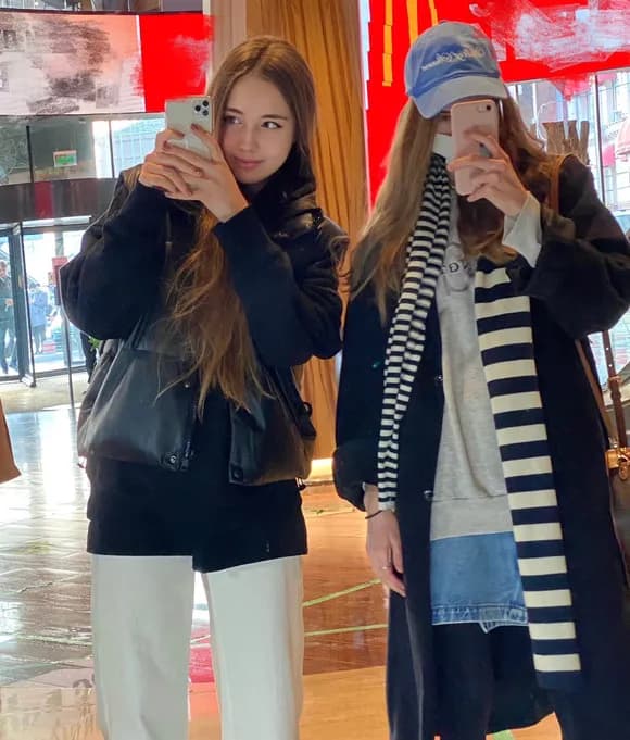 【画像】ポーランドの陰キャJK、目覚めてしまうｗｗｗｗｗｗｗｗｗ