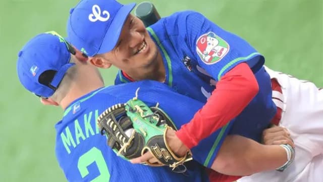 カープ矢野がDeNA牧のHRダービー優勝に貢献！打撃投手で好アシスト
