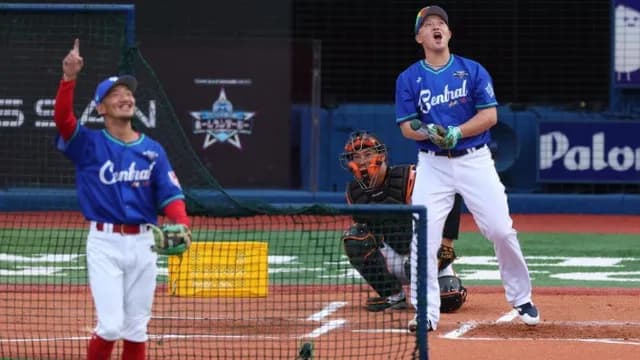 【朗報】カープ矢野、DeNA牧ファンにガチで感謝される！球宴ホームランダービー優勝に打撃投手で貢献【横浜ファンの反応】