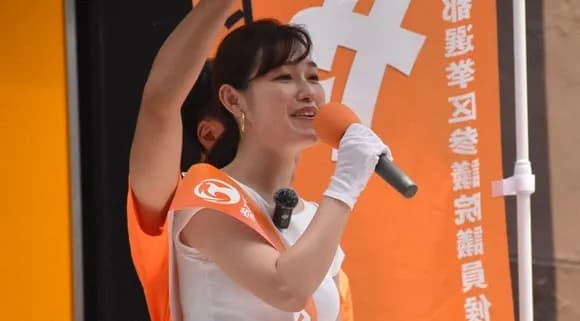 【画像】参政党さやさん（43）、夫が65歳だったことが発覚ｗｗｗｗｗｗ