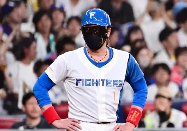 新庄監督の160万円「電光掲示サングラス」実は"アナログ"だった