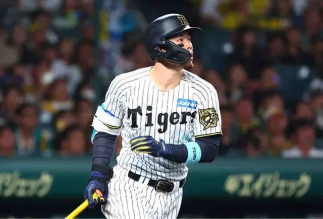 【阪神】佐藤輝明 後半戦いきなり!自己新26号…過去の反省踏まえ「一応、走りました」