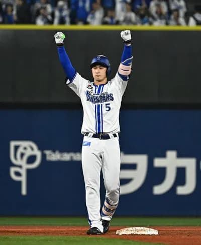 松尾汐恩(De) .242 3本 12打点 OPS.652