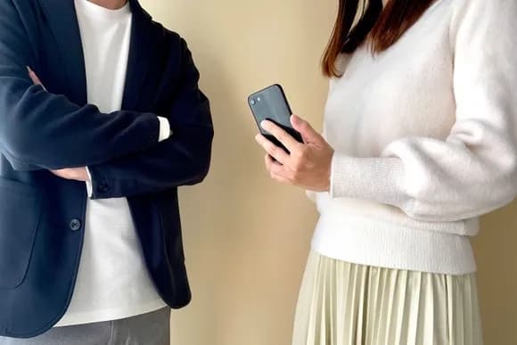 【悲報】折りたたみスマホ、壊れやす過ぎて流石に炎上ｗｗｗｗｗｗｗｗｗｗｗ