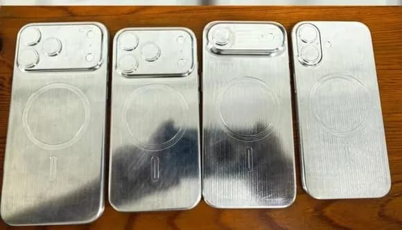 【悲報】iPhone17、遂にGooglePixelのカメラデザインをパクったかｗｗｗｗｗｗ