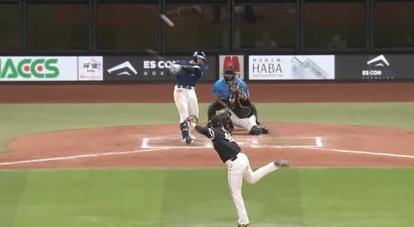 【速報】日ハム清宮、逆転タイムリースリーベースきたあああああああああああ