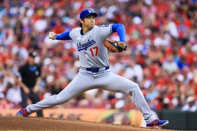 米メディア「大谷はもはや最高の野球選手ではない。かつてのように二刀流をこなす能力はない」