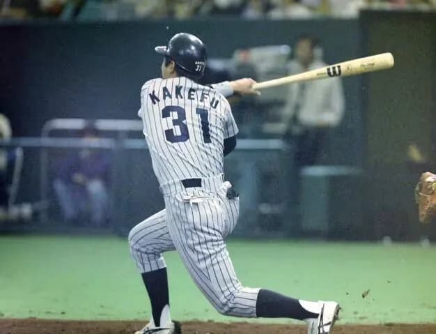 掛布雅之氏に「あまりにも失礼」 阪神OBたちが激怒した育成出身投手への背番号「31」継承