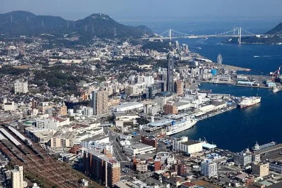 【画像】下関のパック寿司、レベチｗｗｗｗｗｗｗｗ