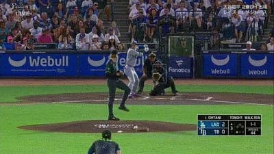 大谷翔平、第二打席で14打席ぶりのヒット！バットを折りながら内野安打