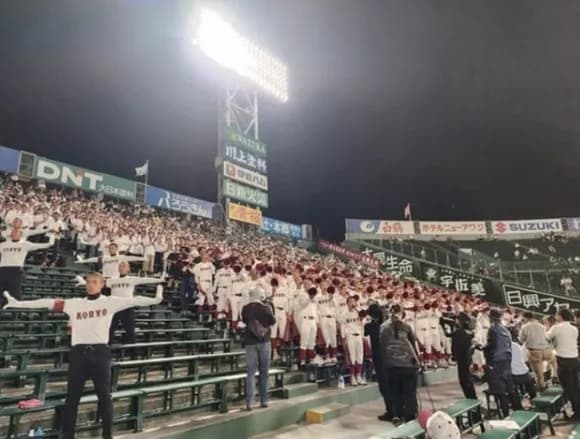 【悲報】広陵高校、チアもブラバンも応援拒否ｗｗｗｗｗｗｗｗｗｗｗｗ
