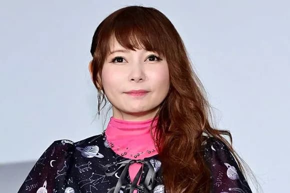 【悲報】中川翔子さん、赤ちゃんの性別が男だと分かり気概がスッとなくなる・・・・・・・・・・