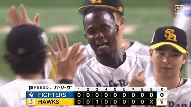 【ソフトバンク対日本ハム18回戦】ソフトバンクが日本ハムに連勝！最短で１４日にも優勝マジック点灯！モイネロが壮絶な投げ合いを完封で制す　２位と３Ｇ差へ