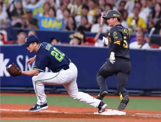 阪神 近本光司が今季初の途中交代 六回表の守備からベンチに退く 直前の打席では一塁へ全力疾走も