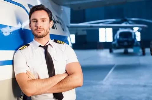 【急募】パイロットの生涯年収、8億8000万←おまえらがこれにならない理由ｗｗｗｗｗｗｗｗｗｗｗｗｗｗｗｗ