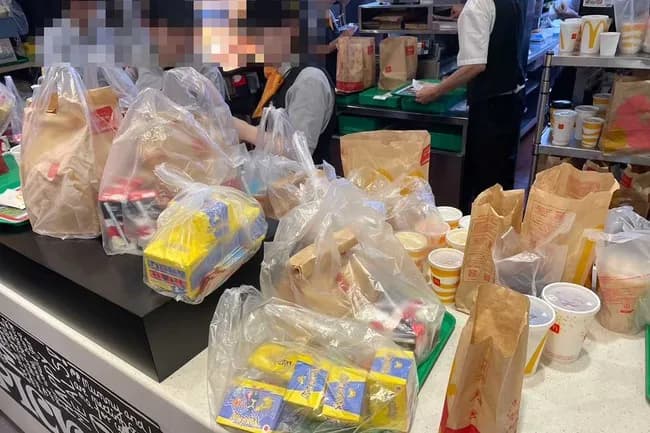 マクドナルド従業員、遂にキレた！「クレームを店舗に入れるな！クレームは本部に言え」