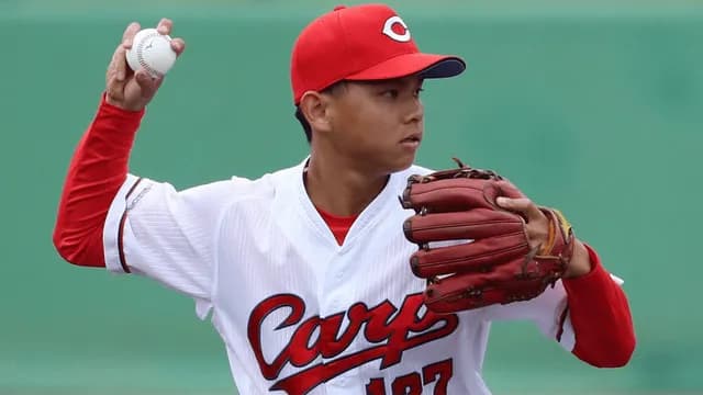 カープ前川誠太、練習してないサードでスタメン→守備ミス連発で起用法に賛否