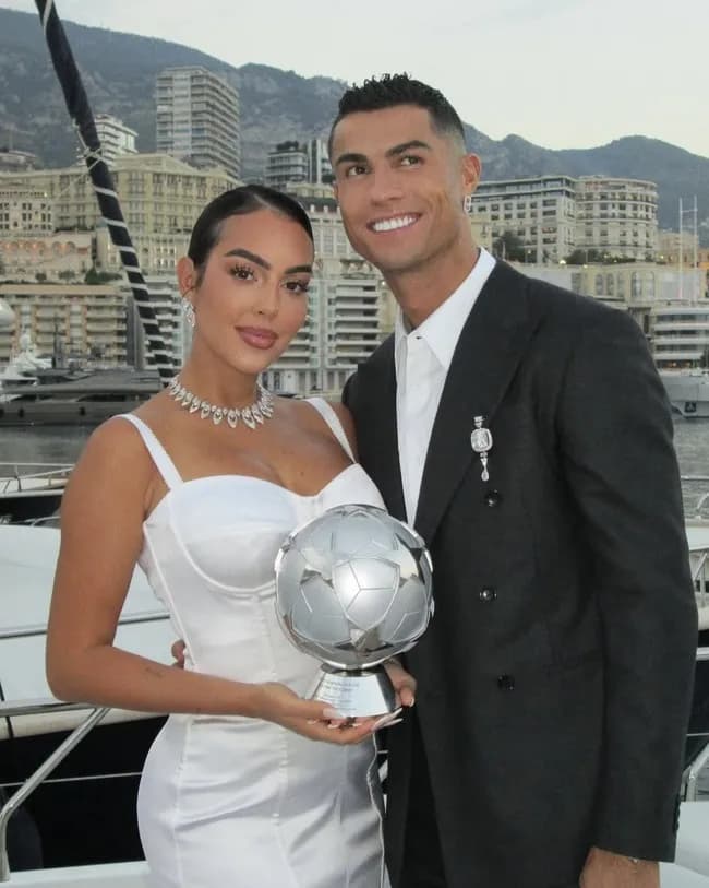 クリロナ結婚wwwwwwww