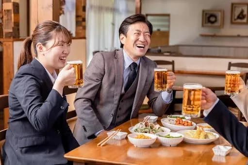 【急募】彼女「きょう飲み会！え、そりゃ男の人もいるよ…職場の飲み会だし」←コレを止める方法ｗｗｗｗｗｗｗｗｗｗｗｗｗｗｗｗ